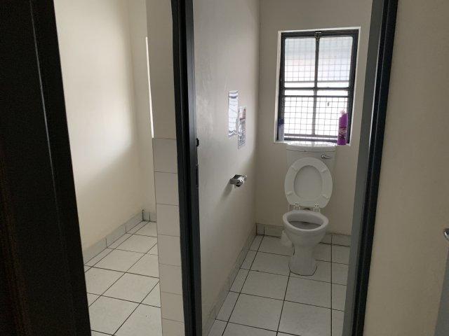 To Let Commercial Property for Rent in Paarden Eiland Western Cape